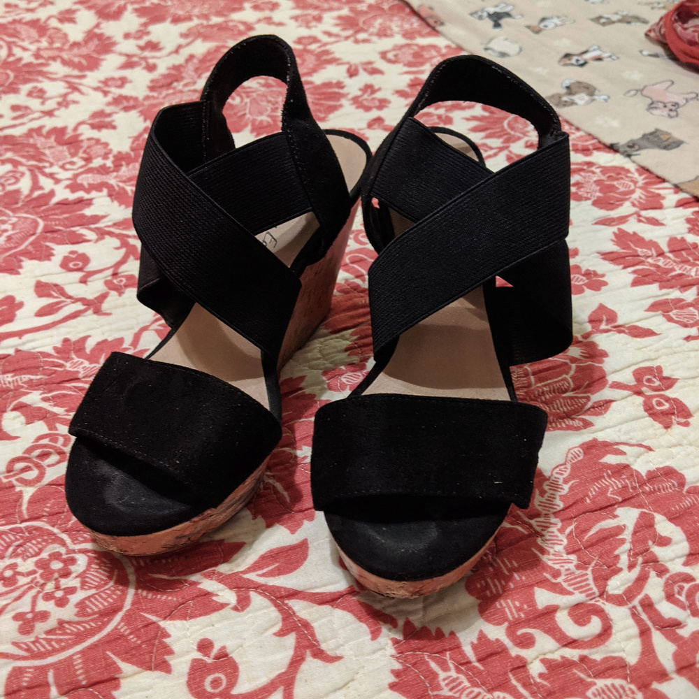 American Eagle Wedges